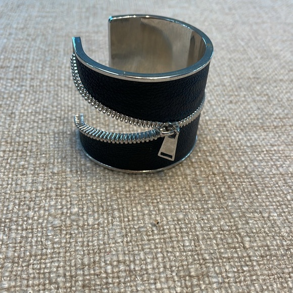 BCBG Bracelet - Picture 3 of 3